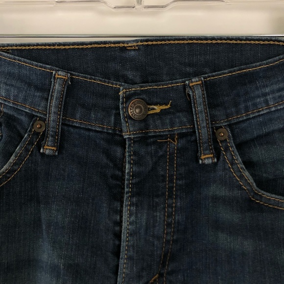 SALE 2/$20 Levi’s 514 Straight Fit Jeans - Picture 5 of 8